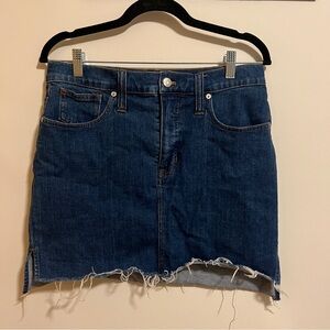 Madewell dark denim skirt size 29